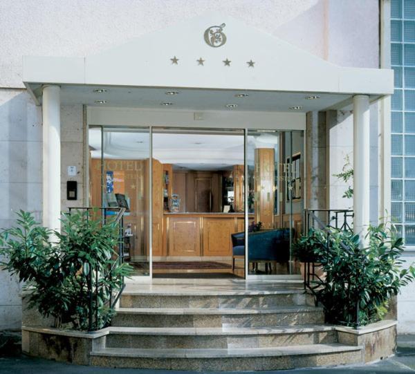 Отель Greifensteiner Hof Вюрцбург Экстерьер фото
